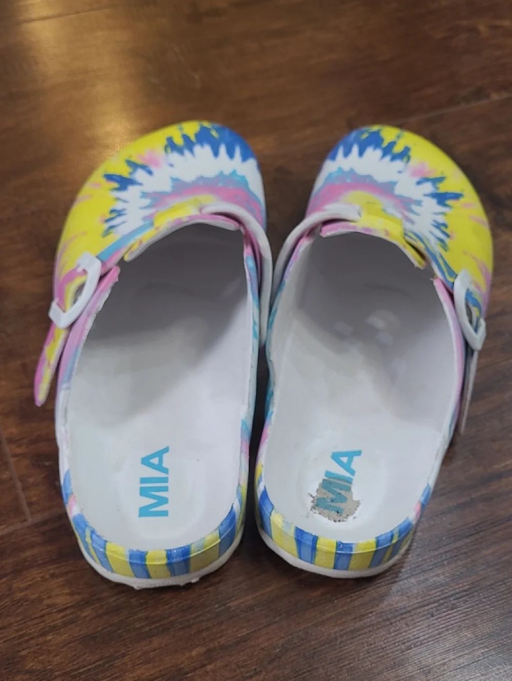 MIA Tie-Dye Clog Slip-Ons in Yellow, Pink & Blue Size 8.5 - Picture 3 of 7